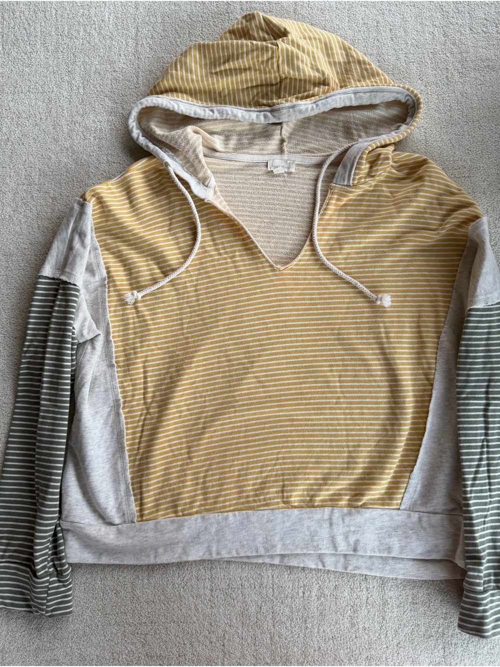 Hem & Thread Striped Color-block Hooded Pullover Sweater in Mustard and Gray M